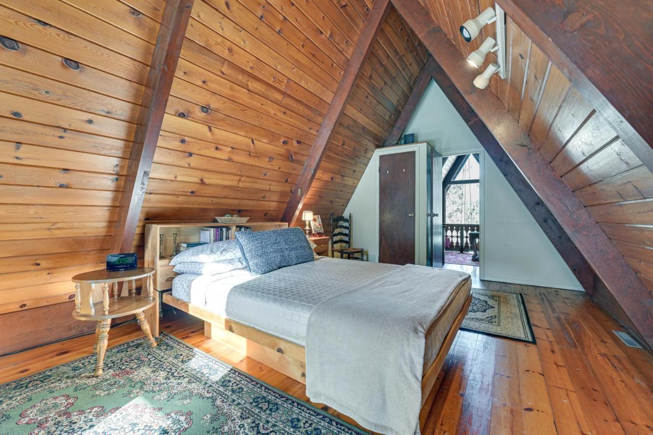 Charming Hunter A-frame Walk To Lift! *