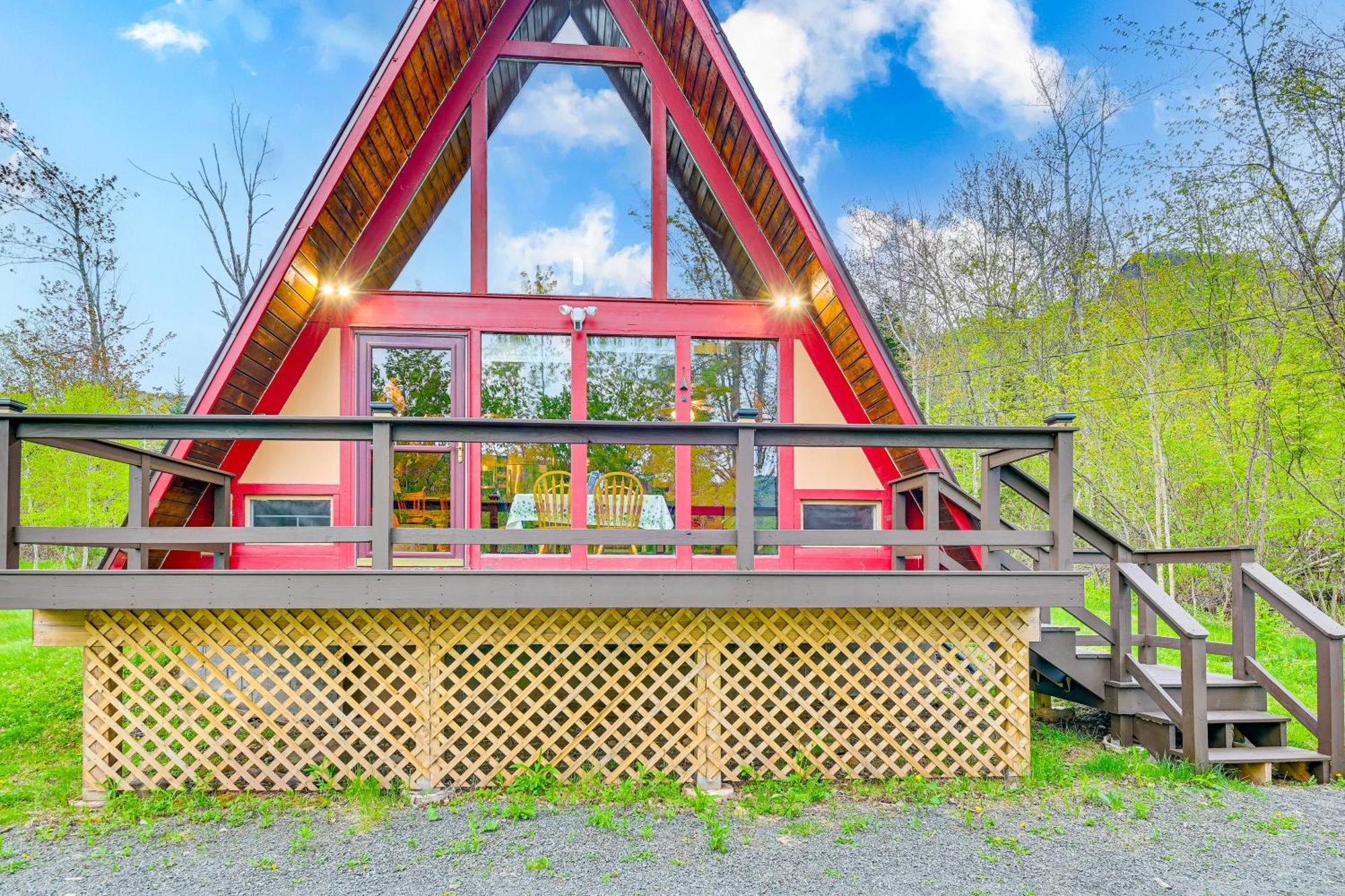 Casa vacanze Charming Hunter A-frame Walk To Lift! Lanesville